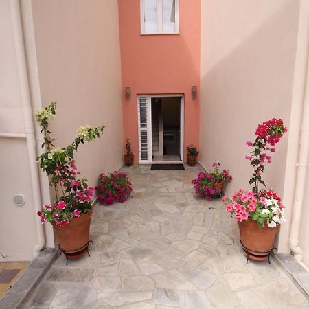Coralli Studios Ormos Panagias Exterior photo
